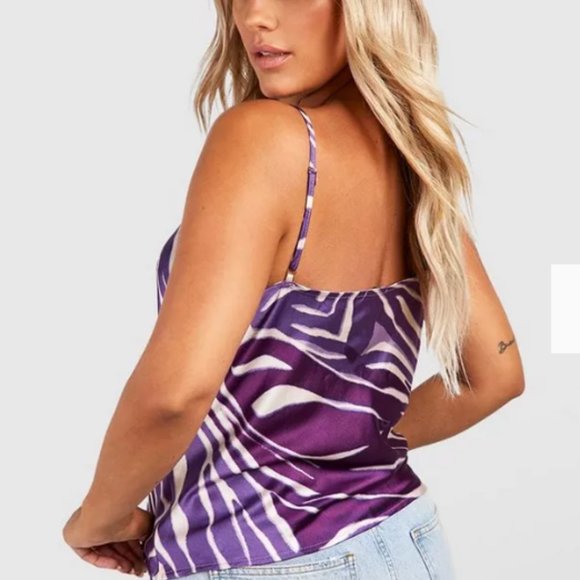 BNWT Boohoo PLUS SATIN ZEBRA PRINT COWL NECK CAMISOLE - Picture 2 of 5